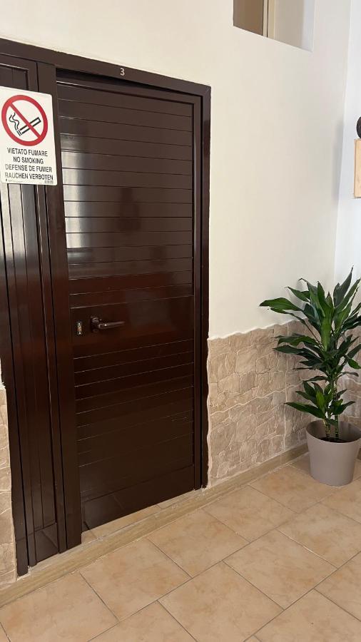 Faro'S Room Bari Exterior photo